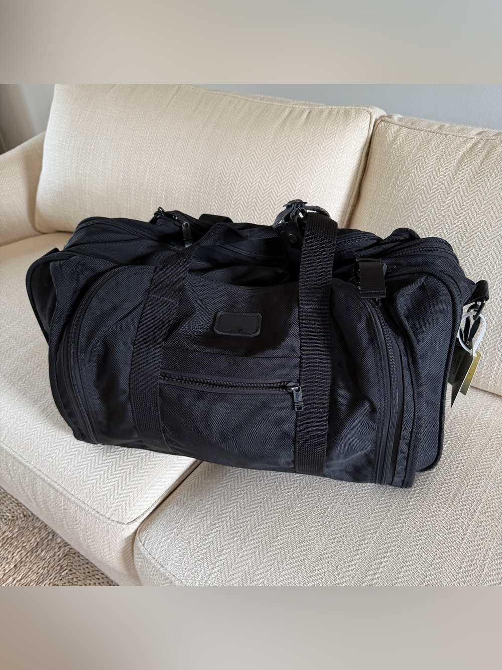 Tumi Alpha Ballistic CarryOn / Expandable Luggage